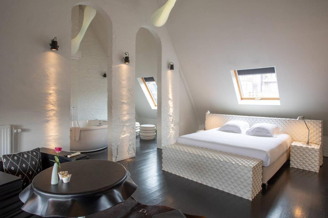 B&B Suites Feek Антверпен Екстериор снимка