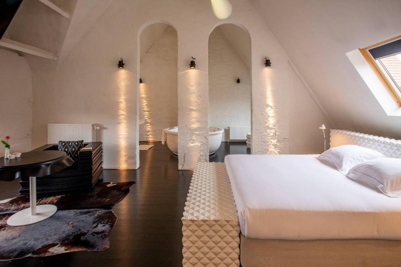 B&B Suites Feek Антверпен Екстериор снимка