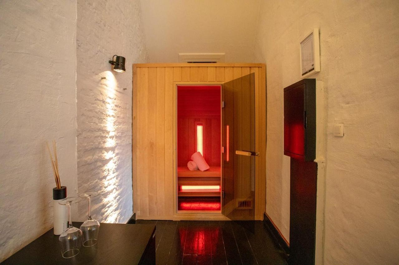 B&B Suites Feek Антверпен Екстериор снимка