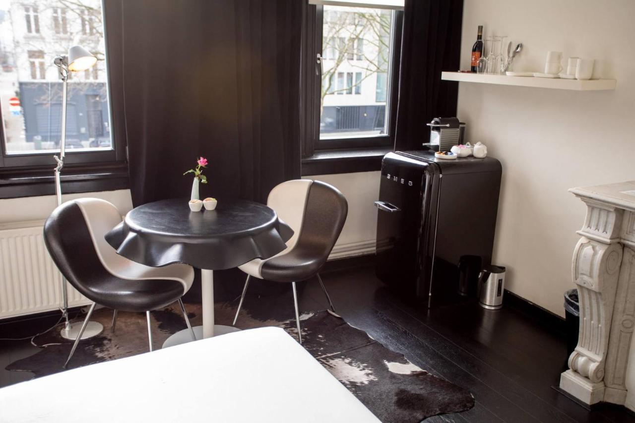 B&B Suites Feek Антверпен Екстериор снимка