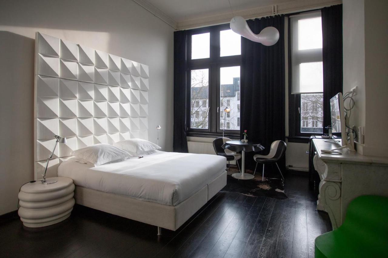 B&B Suites Feek Антверпен Екстериор снимка