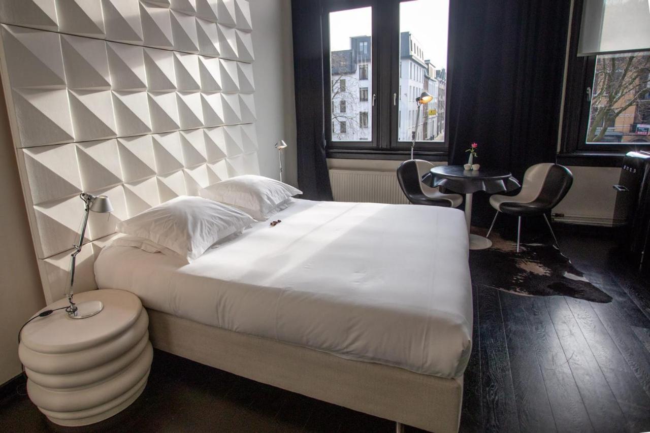 B&B Suites Feek Антверпен Екстериор снимка